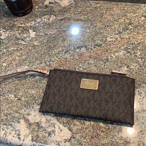 MK wristlet